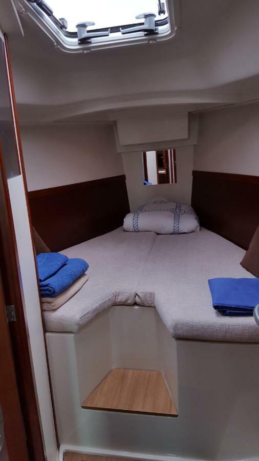 Fantastico Velero Hotell Ferrol Exteriör bild